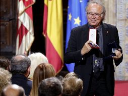 El artista catalán reiteró que está en contra de la independencia y que defiende su postura. EFE/M. Bruque