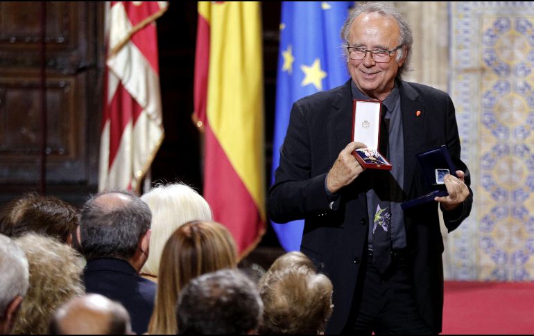 El artista catalán reiteró que está en contra de la independencia y que defiende su postura. EFE/M. Bruque