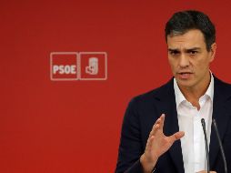 Pedro Sánchez se une a la petición de Mariano Rajoy para que Carles Puigdemont aclare si declaró la independencia o no.