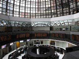 En la sesión se negociaron 333.2 millones de títulos en los mercados global y local. EFE / ARCHIVO