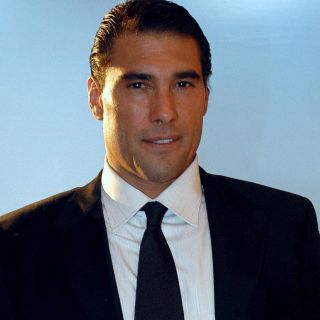 Eduardo Yáñez pide disculpas por agresión a reportero