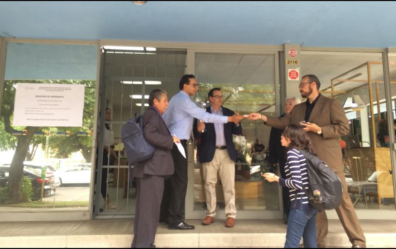 El próximo lunes los miembros de la comisión se reunirán para dar a conocer los nombres de los inscritos. EL INFORMADOR / R. Rivas