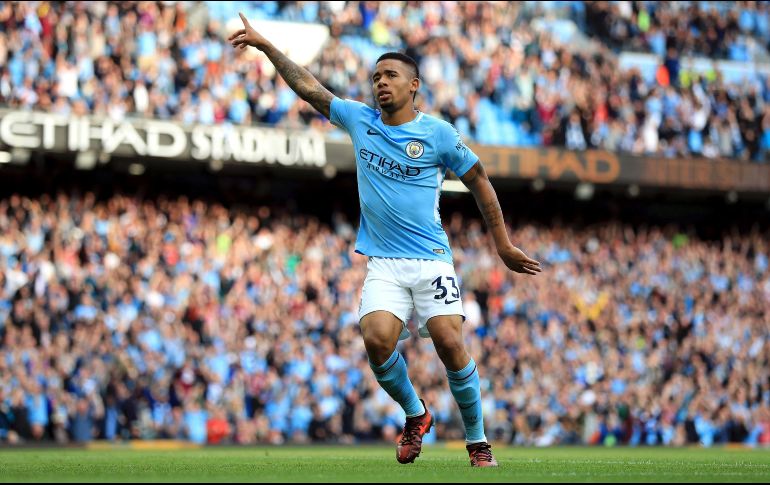 El conjunto local se despachó con la cuchara grande en este compromiso, pues desde el minuto 17 el brasileño Gabriel Jesus abrió el marcador. AP / M. Egerton