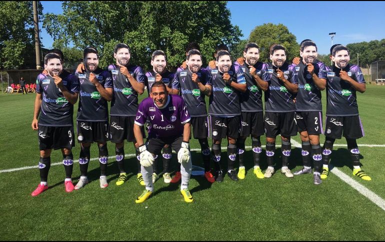 Messi fue determinante para calificar a la Albiceleste al Mundial, anotando tres goles ante Ecuador. TWITTER/@SacachispasOK