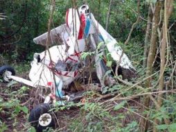 Los dos tripulantes perdieron la vida al caer en las inmediaciones del cerro El Zapote, en el municipio de Coyuca de Benítez. ESPECIAL