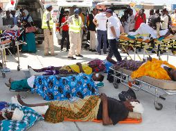 Un camión cargado de explosivos detonó la tarde del sábado pasado en el cruce central K5, una zona del centro de Mogadiscio. AP / F. Abdi