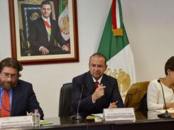 El encargado de la política laboral del país explicó que en  México las diferencias entre los que más y menos perciben es de 27 a uno. TWITTER / @navarreteprida