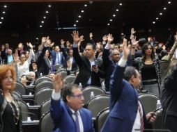 El diputado Adolfo Mota Hernández (PRI) expresó que la SEP hará un buen servicio a todas las niñas, niños y jóvenes de México con esta plataforma digital. TWITTER / @Mx_Diputados