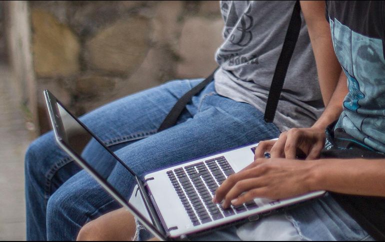 El tipo de cambio impactará el despliegue de infraestructura de todas las empresas del sector, como son las que brindan telefonía fija, móvil, Internet y televisión restringida. EL INFORMADOR / ARCHIVO