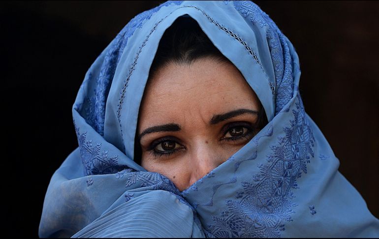 Paradójicamente, la ley no prohíbe a los funcionarios portar símbolos religiosos. AFP/ ARCHIVO