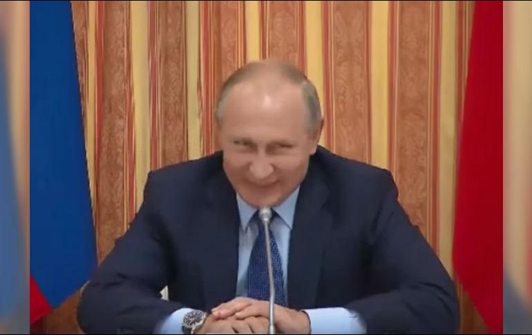 Ante la mirada de sorpresa de todos los presentes, Putin corrigió al funcionario al señalarle que en ese país se prohíbe el consumo de este animal. YOUTUBE / Storyful News