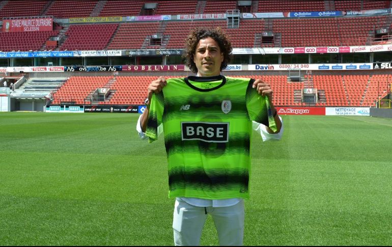 El guardameta Guillermo Ochoa ha disputado todos los partidos de Liga con el Standard. TWITTER/@Standard_RSCL