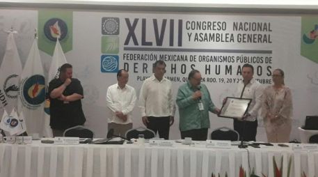 Imagen de la ceremonia de reconocimiento de la Federación Mexicana de Organismos Públicos de Derechos Humanos. ESPECIAL