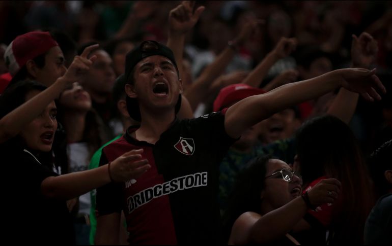 José Guadalupe Cruz entiende los reclamos de la porra, pero está atado a la prudencia que exige jugar por no descender. EL INFORMADOR/F. Atilano