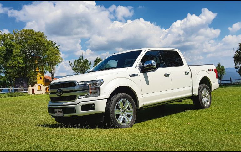 LOBO 2018. Más allá del aspecto estético, su motor V6 la hace sentir frágil.