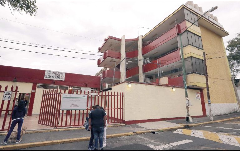 De las 22 mil escuelas del Estado de México, este lunes más de 15 mil 400 escuelas mexiquenses reactivarán clases. SUN / ARCHIVO