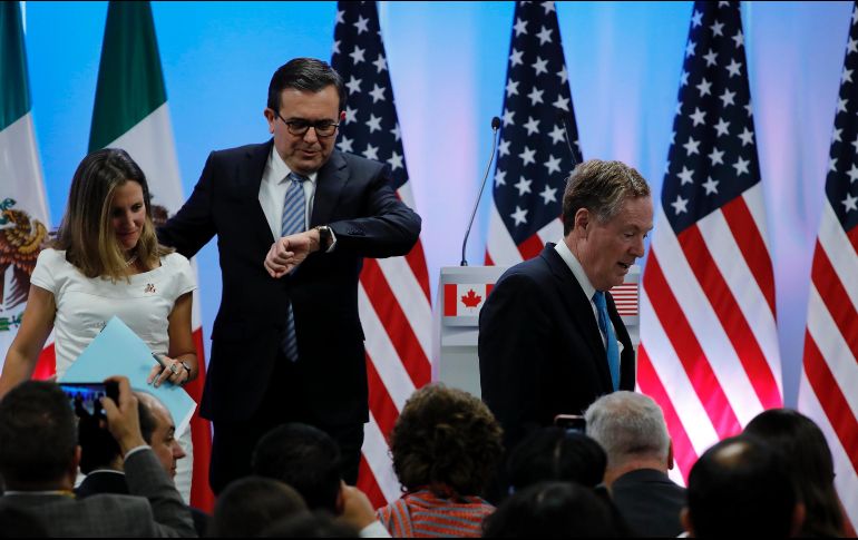 Quince economistas de las principales instituciones financieras, estiman que la delegación de EU puede levantarse de la mesa de negociaciones. EFE/Archivo