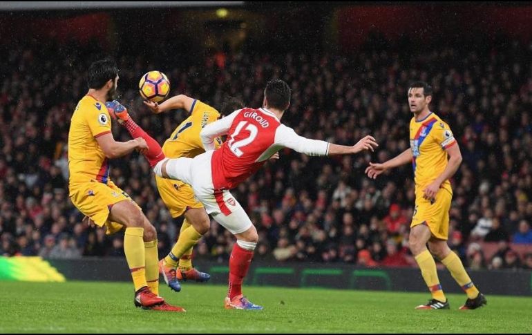 Giroud es premiado espectacular 