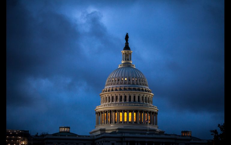 El Capitolio estadounidense se ve al amanecer en Washington, D.C. AP/J. Applewhite