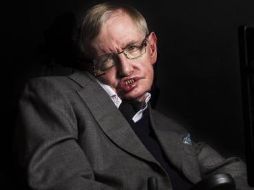 La tesis doctoral de Stephen Hawking, Propiedades de universos en expansión, cuenta con134 páginas y fue visitado por más de 60 mil veces en solo unas pocas horas. ESPECIAL / www.cam.ac.uk