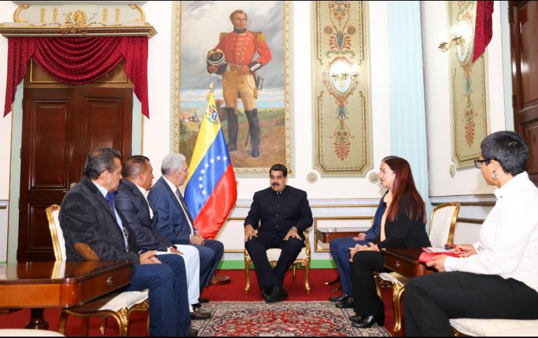 El lunes los gobernadores Antonio Barreto, Ramón Guevara, Alfredo Díaz y Laidy Gómez juraron sus cargos ante la directiva de la Constituyente. EFE / Prensa Miraflores