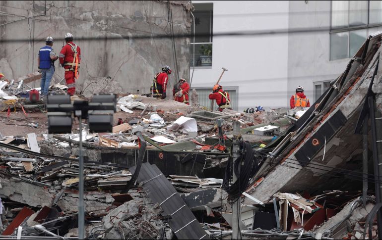 Ante las afectaciones que se han registrado en inmuebles después de los sismos, la AMIS destacó que debe de haber presión por parte de la sociedad civil de que por lo menos los condominios verticales tengan una obligación de asegurarse. SUN / ARCHIVO