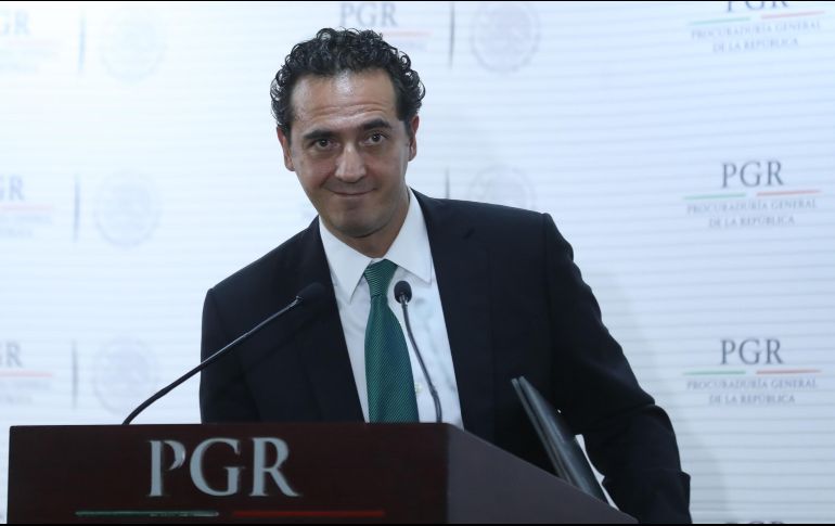 Indican que la cédula profesional de Elías Beltrán está registrada en 2011 y para ser procurador se requieren por lo menos 10 años en el ejercicio con su título. SUN / ARCHIVO