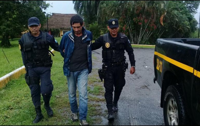 El imputado será puesto a disposición del juez requirente, para generar la audiencia inicial del procedimiento penal. ESPECIAL