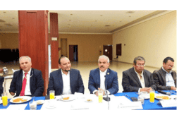 El presidente de la CEDH, Alfonso Hernández Barrón, señala que con la firma de este convenio se llevará a cabo la capacitación especializada con enfoques de derechos humanos. TWITTER / ESPECIAL