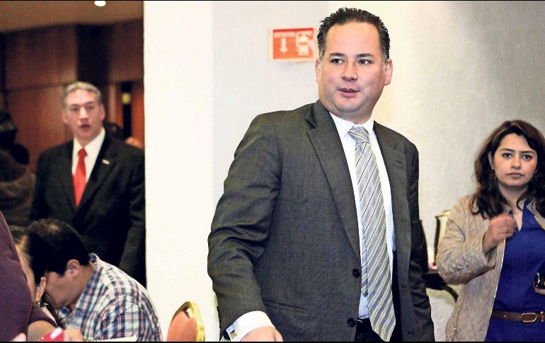 Santiago Nieto asegura en una entrevista que él sólo es incómodo con funcionarios que violan la ley. SUN / ARCHIVO