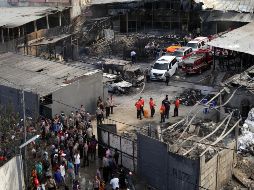 El incendio se originó en torno de las 09:00 horas locales, cuando al menos 103 trabajadores se encontraban en las instalaciones. EFE / B. Indahono