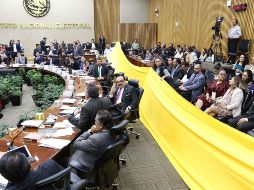 Se propone imponer multas por 9.6 millones de pesos a nueve partidos por no reportar gastos. SUN / ARCHIVO