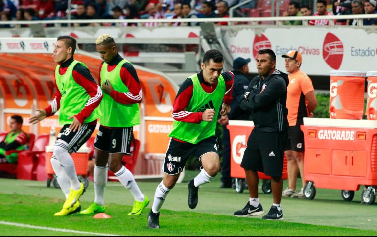 Desde el miércoles, cuando estuvo en la banca del Atlas para el duelo contra las Chivas en la Copa MX, el rostro de Rafael Márquez es otro, luego de algunos meses de trámites legales. SUN/M. Vargas
