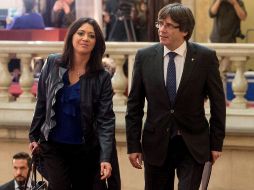 El Parlamento de la región de Cataluña aprueba una resolución en la que insta a tomar las medidas necesarias para desarrollar el marco legal de una 