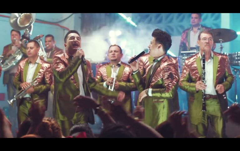 El tema fue escrito agrega un tema fresco y juvenil al tradicional sonido de la agrupación. YOUTUBE / ArrolladoraLimonVEVO