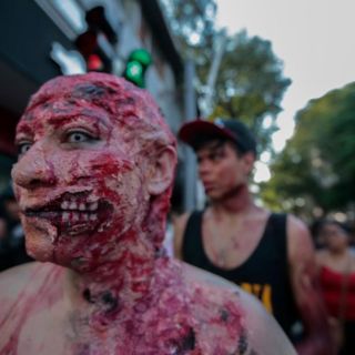 Celebran marcha de zombies en Guadalajara