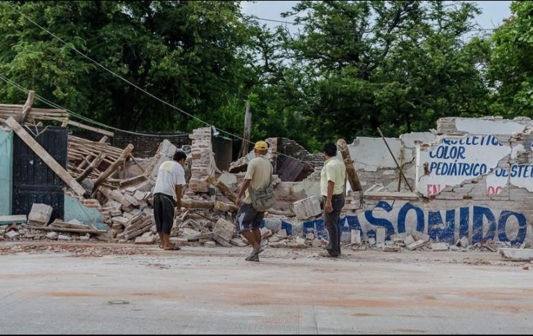 En algunos planteles no terminan los trabajos de demolición y retiro de escombros; en otros todavía no empiezan. NTX / ARCHIVO