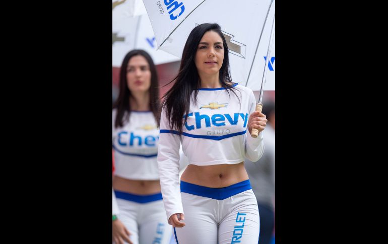 El desfile de edecanes ya es parte del ambiente de los juegos del Torneo Apertura 2017 de la Liga MX.