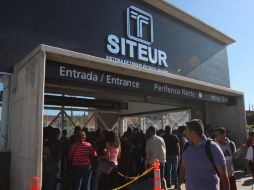 Actualmente el esquema de pago con tarjeta y con el boleto con QR sólo funciona en el paradero Periférico Norte de Línea 1. EL INFORMADOR / ARCHIVO