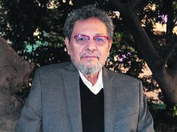 Élmer Mendoza. El escritor explora a profundidad el mundo del narcotráfico. EFE