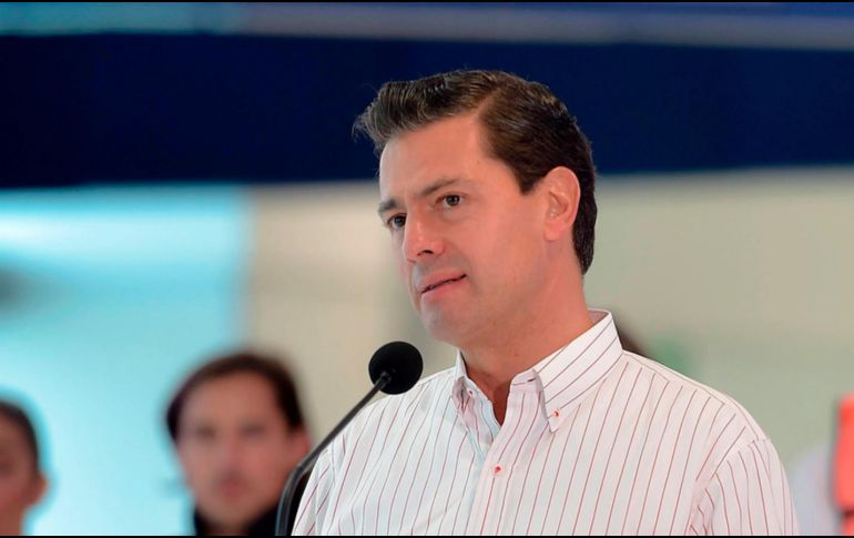 Peña dijo que con ese adelanto se acelerará la reconstrucción de viviendas en Oaxaca y Chiapas. EFE/Presidencia de México