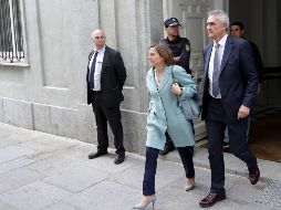 Carme Forcadell a su salida de la sede del Tribunal Supremo, donde hoy estaba citada, junto al resto de los componentes de la Mesa del Parlament, para declarar como imputados por delitos de rebelión, sedición y malversación. EFE