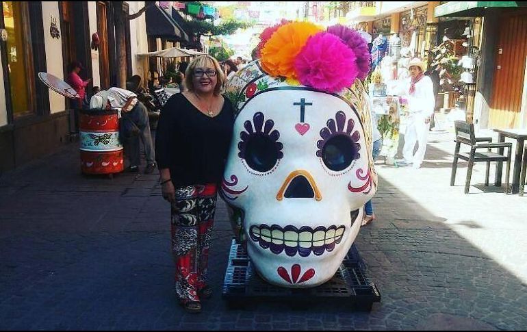 Para tomarse la foto. FACEBOOK / TlaCalaca