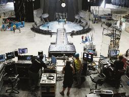 El escenario principal es el primero de forma semicirucular en los espectáculos del Cirque du Solei. EL INFORMADOR / A. Camacho