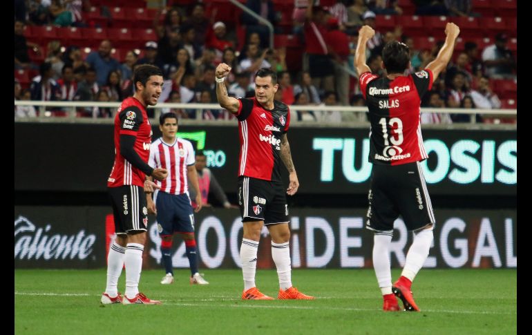 Milton Caraglio puso adelante a los Rojinegros al minuto 28 del primer tiempo. MEXSPORT / E. Quintana