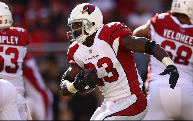 Peterson, de 32 años, fue el tanque de batalla en su tercer partido con los Cardenales. AFP / E. Shaw