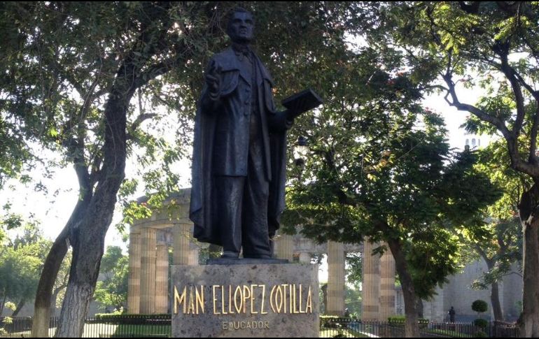 Las dos estatuas dañadas se encuentran en el cruce de la calle Independencia y avenida Alcalde. EL INFORMADOR/ D. JIMÉNEZ