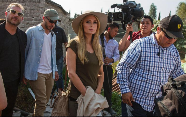 Paris optó por tenis muy cómodos, jeans verde militar, una playera del mismo tono y un sombrero. NTMX / J. Espinosa