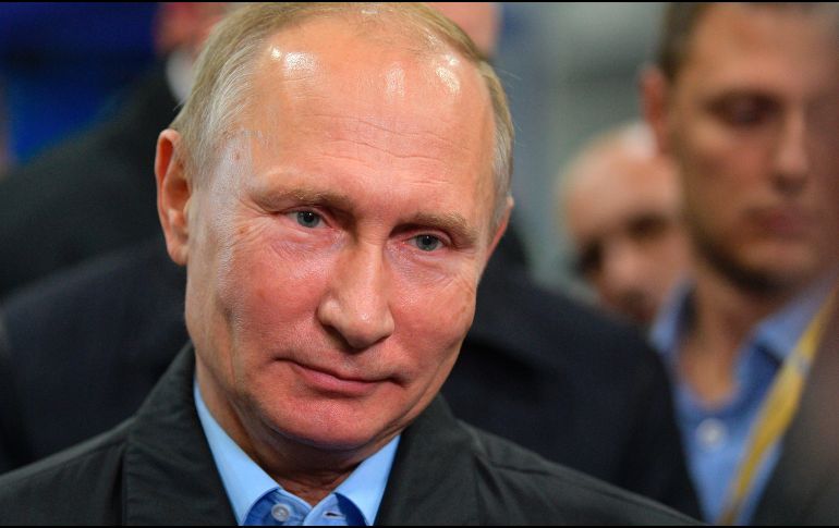 Putin ve sospechoso que se hable de dopaje un mes antes de las elecciones, ''esto se hace para crear descontento por el supuesto de que el Estado es responsable de las irregularidades''. AP / A. Druzhinin