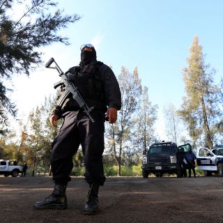 Colocan mantas en Tepatitlán contra Gendarmería